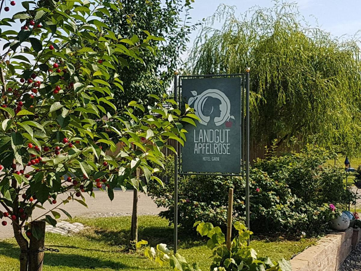 Hotel Landgut Apfelrose FDH Exterior foto