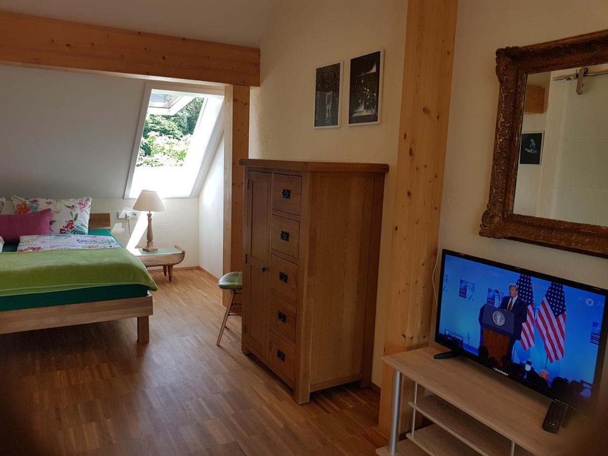 Hotel Landgut Apfelrose FDH Exterior foto